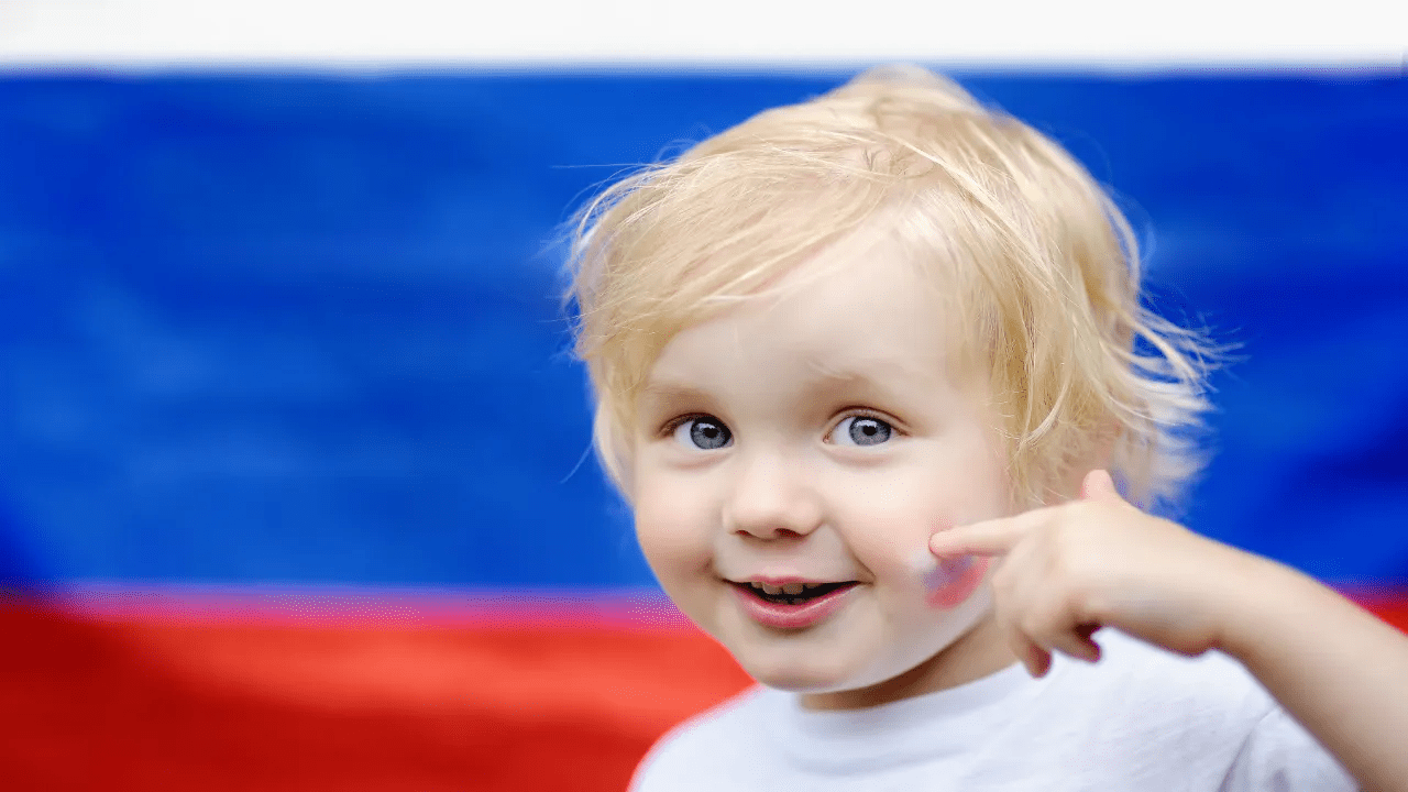 Как упрощенно получить гражданство РФ по детям